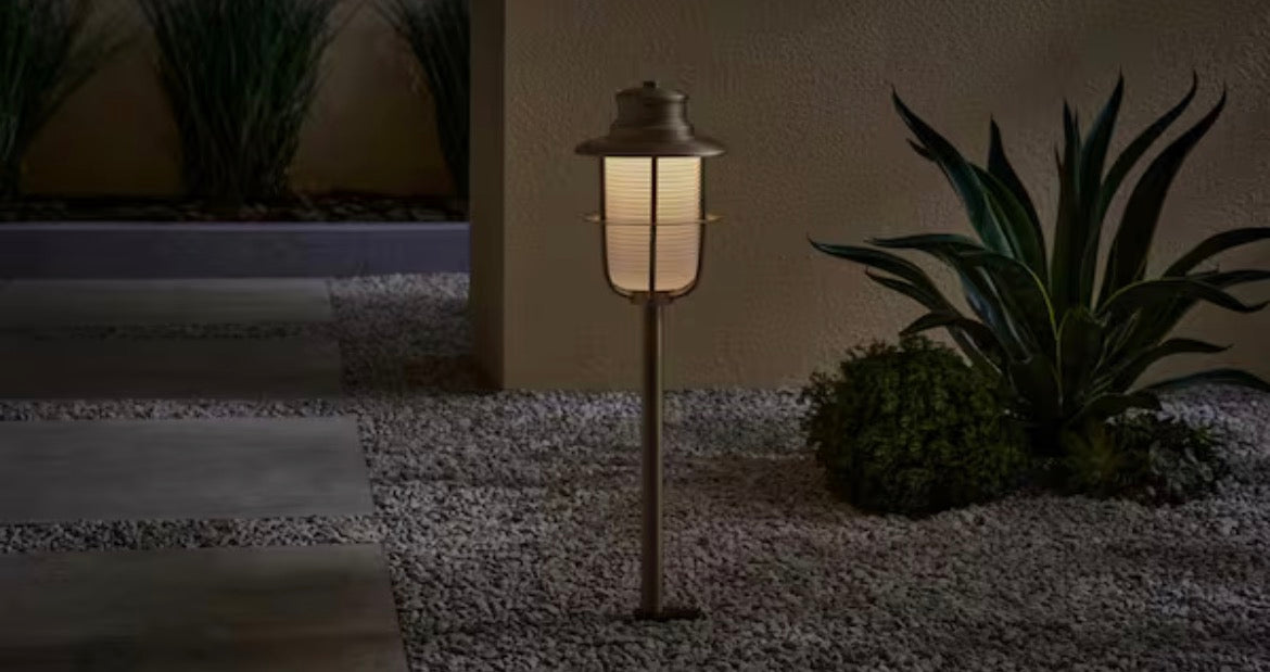 150 Lumens Low Voltage Black Integrated LED Round Outdoor InGround Well/Deck Light
