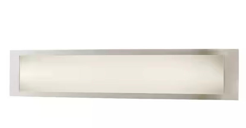 WOODBURY 5CCT BN VANITY LIGHT BAR