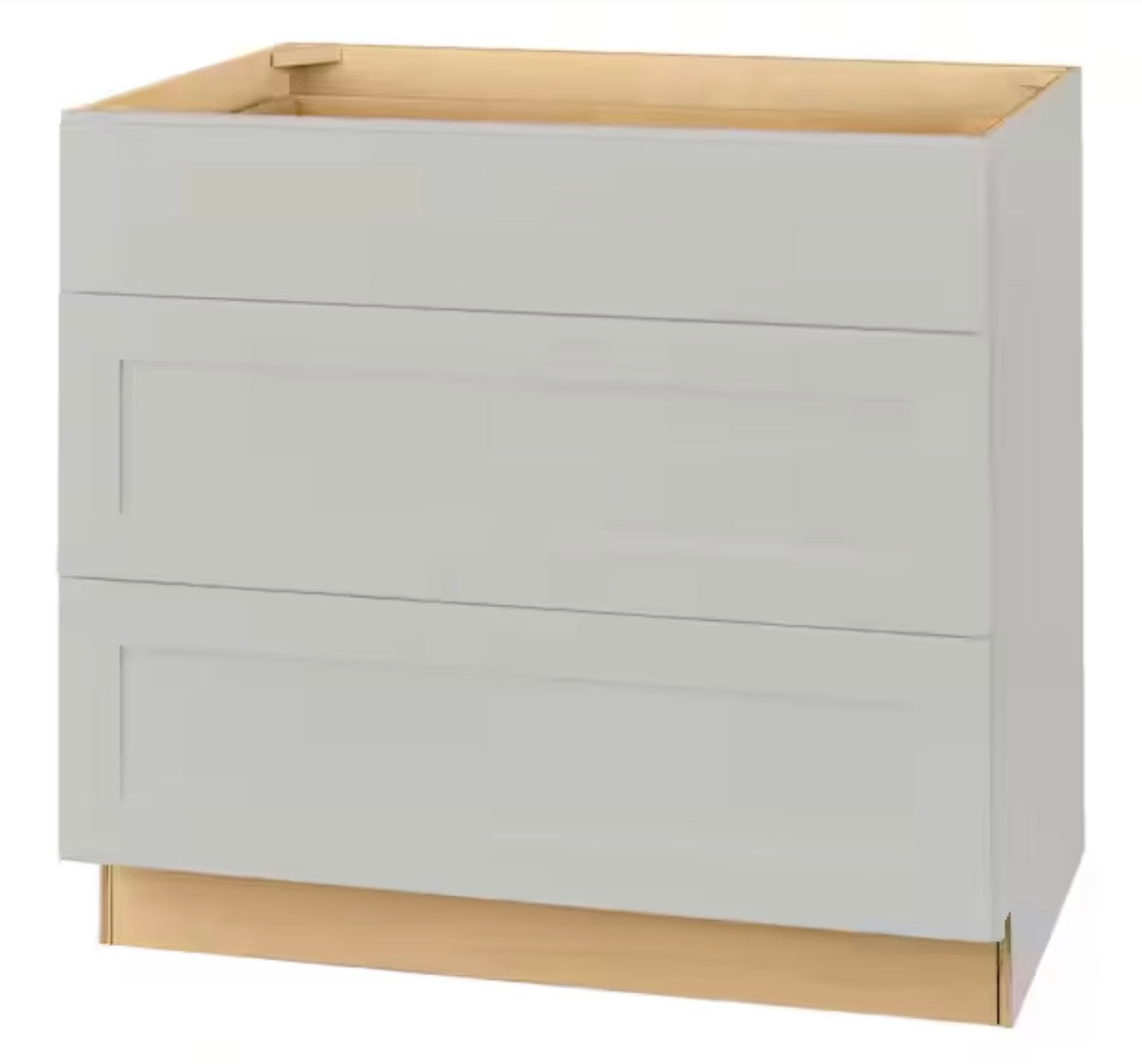 Avondale Shaker Dove Gray Ready to Assemble Plywood 36 in Drawer Base Cabinet (36 in W x 24 in D x 34.5 in H)