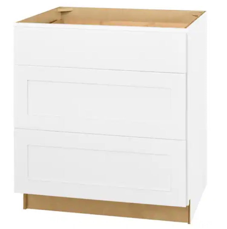 Avondale Shaker Alpine White Ready to Assemble Plywood 30 in Drawer Base Kitchen Cabinet (30in W x 24in D x 34.5in H)