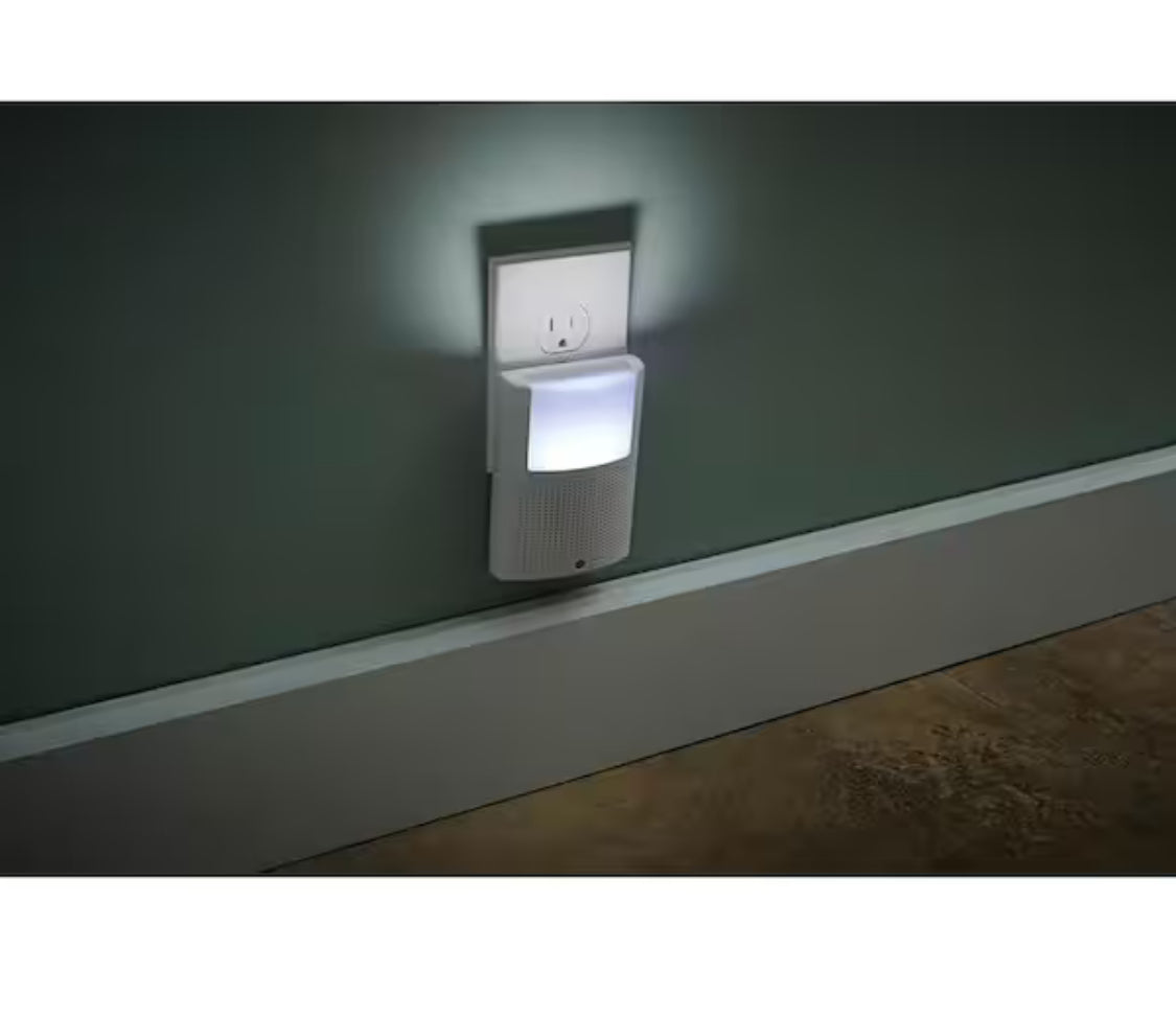 Wireless Plug-In Doorbell Kit with LED Night Light and Wireless Push Button, White