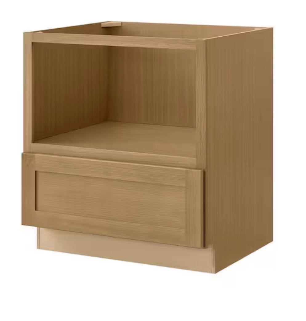 Avondale 30 in. W x 24 in. D x 34.5 in. H Ready to Assemble Plywood Shaker Base Kitchen Cabinet in White Oak