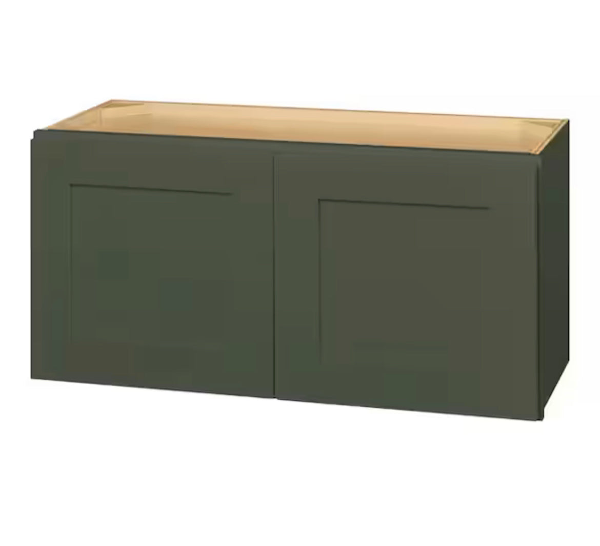 Avondale 30 in. W x 12 in. D x 15 in. H Ready to Assemble Plywood Shaker Wall Bridge Kitchen Cabinet in Fern Green