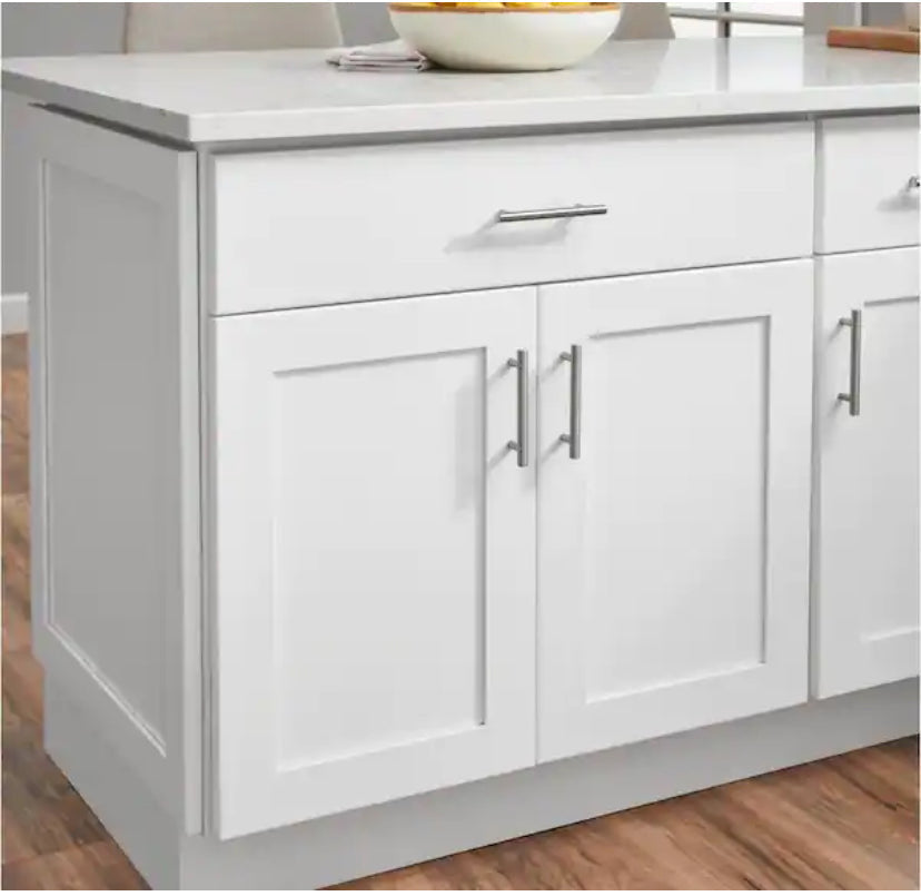 Avondale Shaker Alpine White Ready to Assemble Plywood 30 in Base Kitchen Cabinet (30 in W x 24 in D x 34.5 in H)