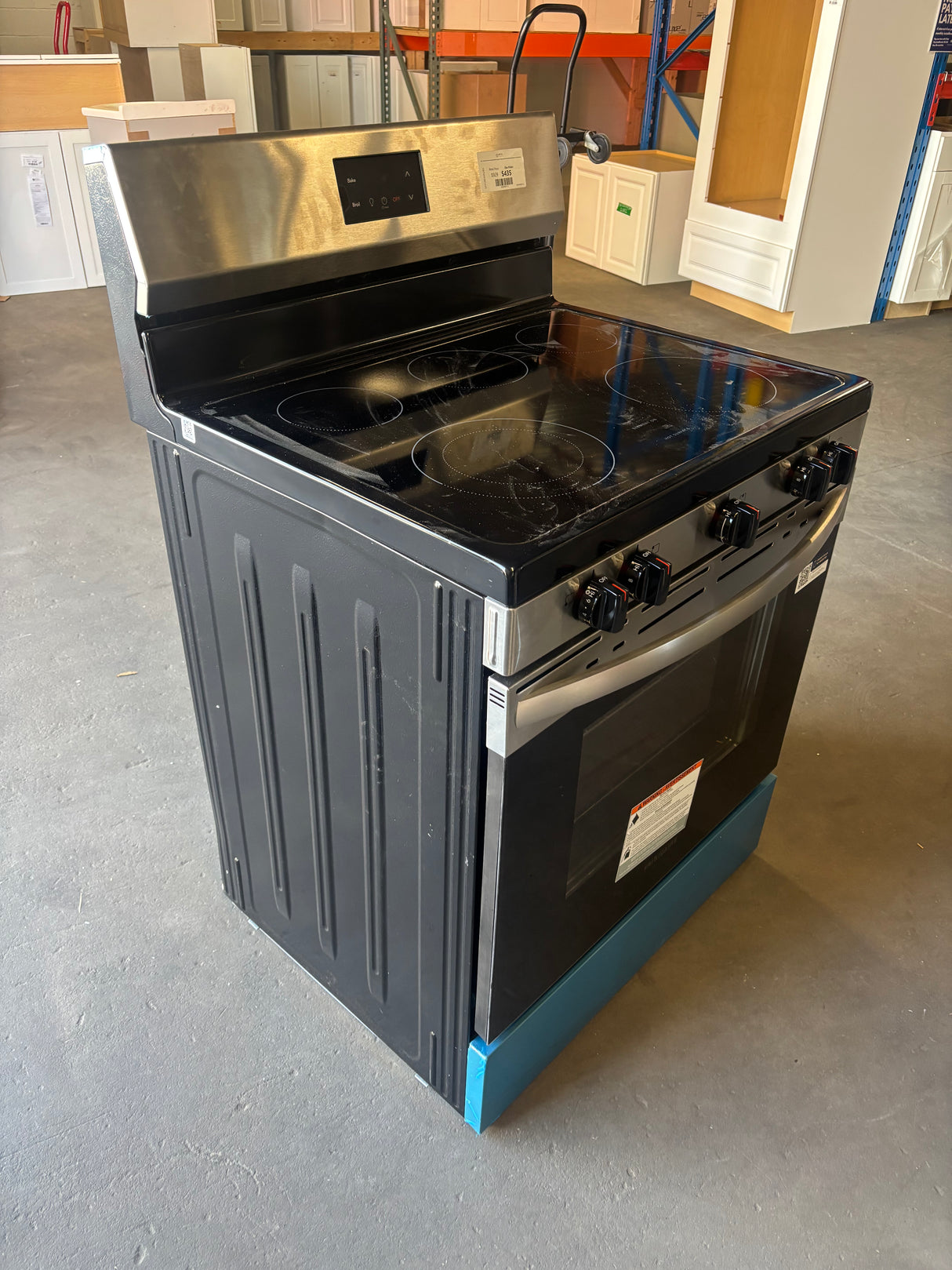 30 in. 5 Burner Element Freestanding Electric Range in Stainless Steel with Dual Expandable Element and Quick Boil