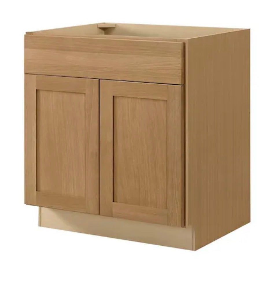 Avondale 30 in. W x 24 in. D x 34.5 in. H Ready to Assemble Plywood Shaker Base Kitchen Cabinet in White Oak