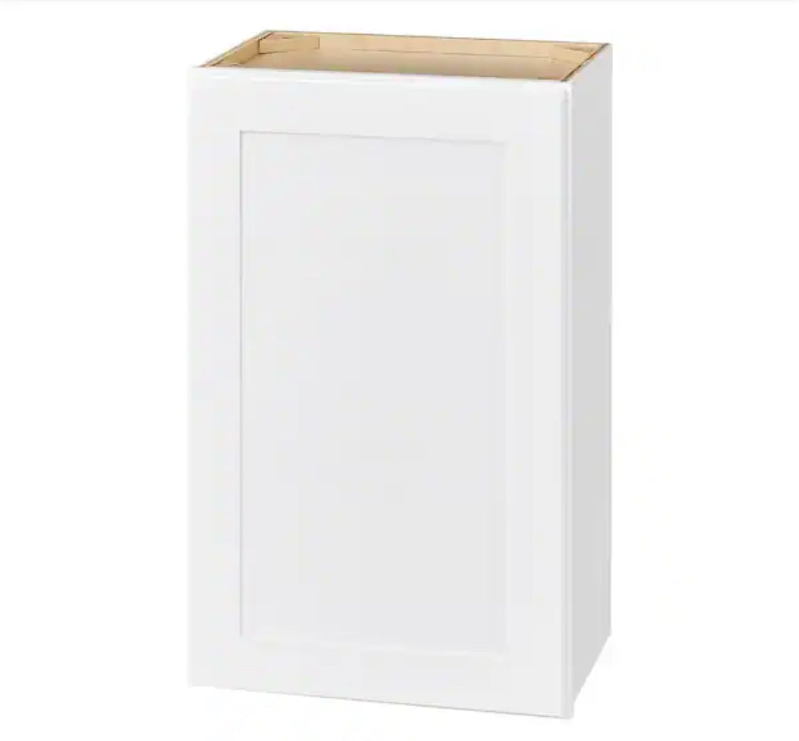 Avondale Shaker Alpine White Quick Assemble Plywood 18 in Wall Kitchen Cabinet (18 in W x 30 in H x 12 in D)