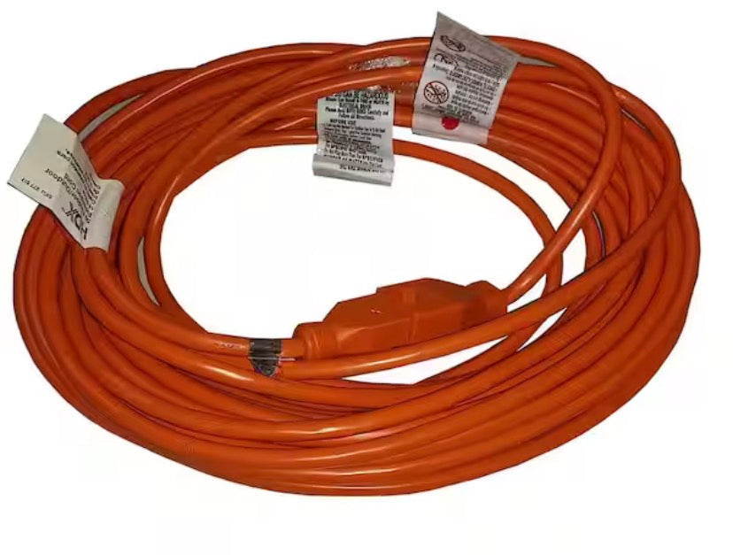 50 ft. 16/3 Light Duty Indoor/Outdoor Landscape Extension Cord, Green