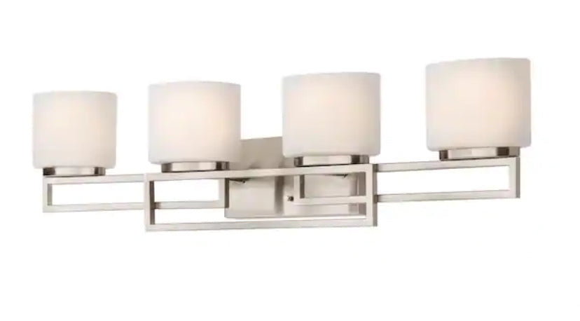 WOODBURY 5CCT BN VANITY LIGHT BAR
