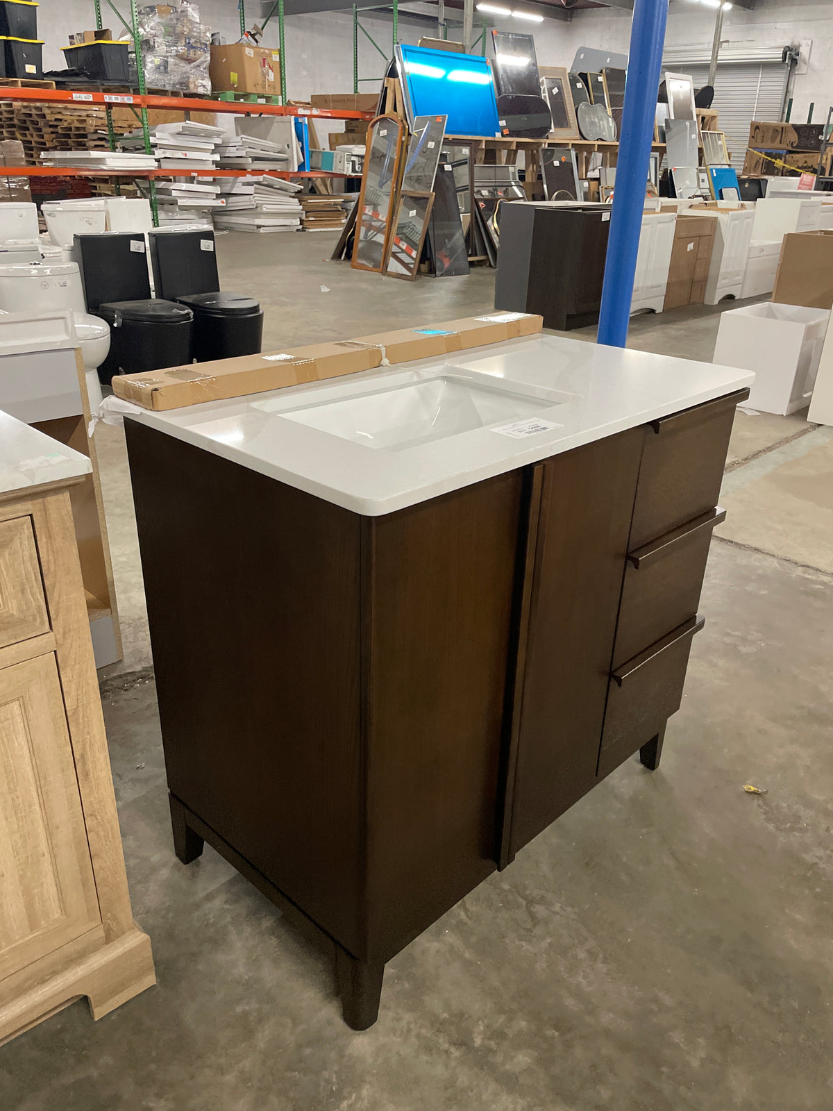 Sellan 37 in. Single Sink Freestanding Bathroom Vanity in Dark Walnut with Calacatta White Quartz Top (Assembled)