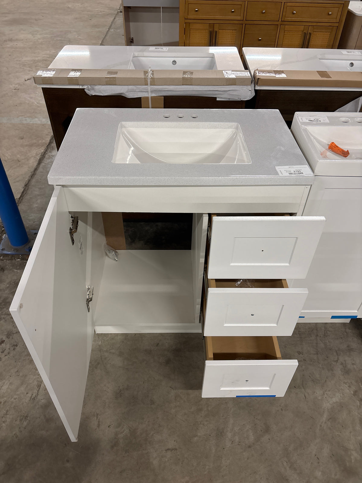 Bannister 31 in. W x 19 in. D x 35 in. H Single Sink Freestanding Bath Vanity in White with White Cultured Marble Top