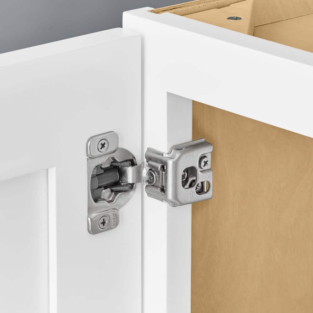 Avondale 33 in. W x 24 in. D x 24 in. H Ready to Assemble Plywood Shaker Wall Bridge Kitchen Cabinet